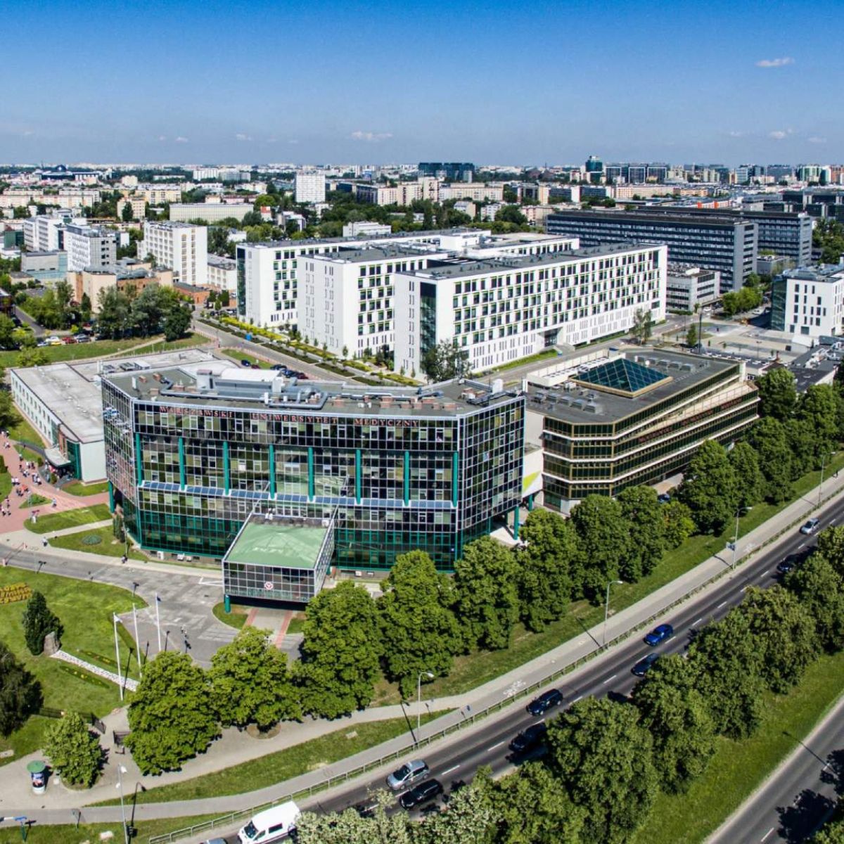 دانشگاه های مورد تایید وزارت بهداشت در لهستان